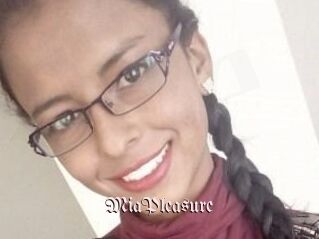 Mia_Pleasure